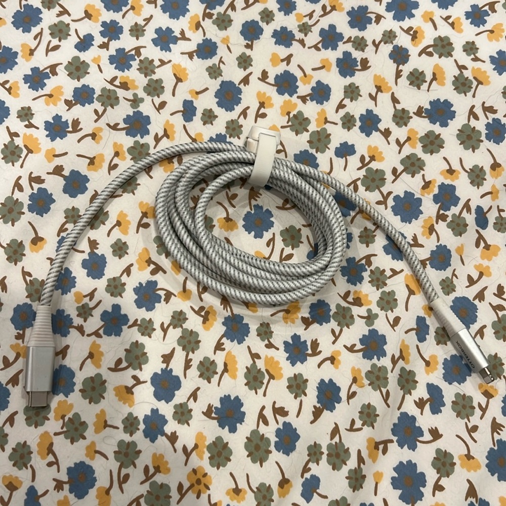 COPY - Used lightning wire